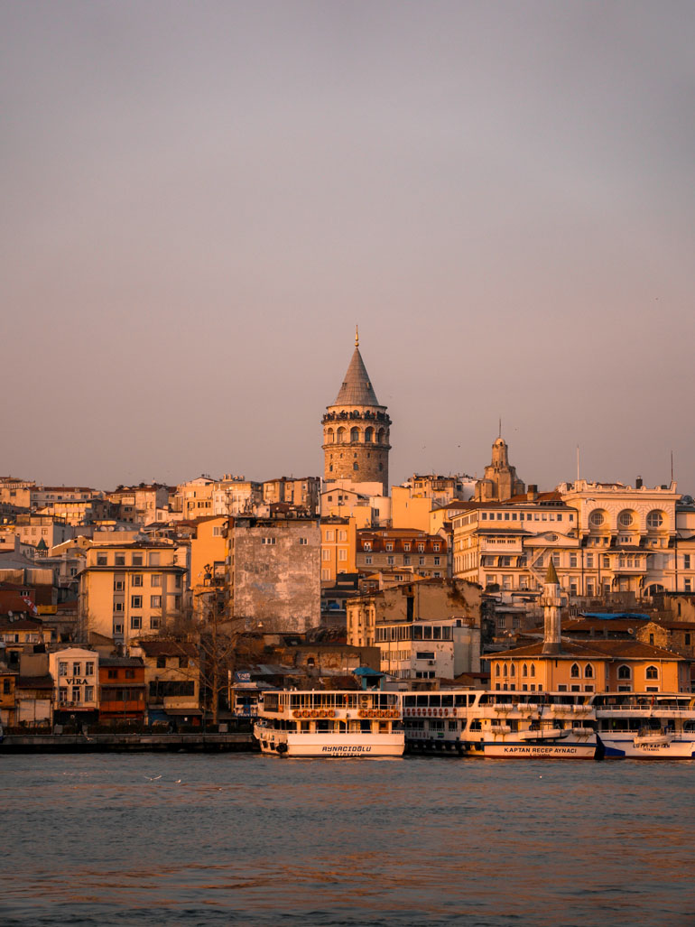 Istanbul Reise Travel Guide