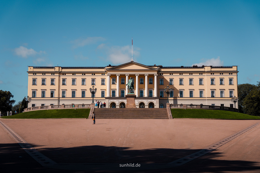 Königliches Schloss Oslo Guide